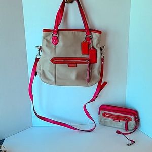 Coach authentic Cross Body with matching wallet